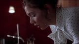 Maggie Gyllenhaal scene di sesso - segretaria snapshot 2