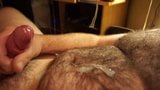 Cuming on my hairy belly (close up) snapshot 6