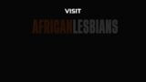 Zwarte lesbische babes komen klaar onder de douche snapshot 8