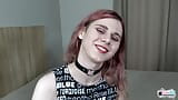 Femout Xxx - Sangria la jolie rousse séduite se fait exposer son cul snapshot 3