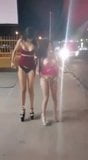 Deux putes aux gros seins font le show sur le trottoir ! snapshot 9