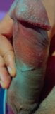 Chlapec z hostelu ukazuje penis na kůži na Krymu snapshot 8