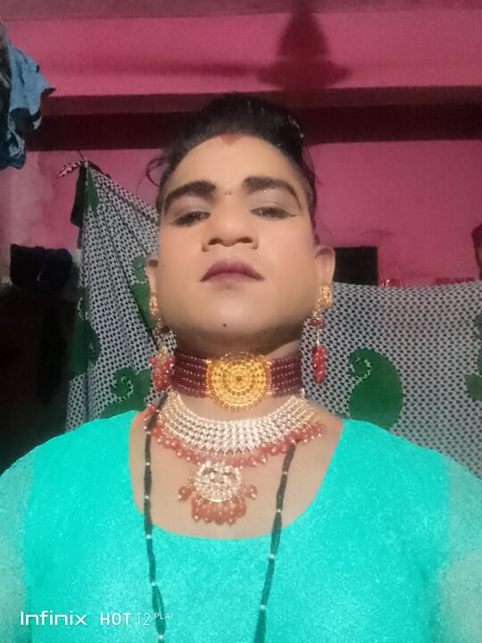 Madhuri bhabhi 今天确实崩溃了