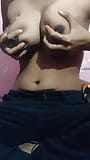 Mostrando tetas mis tetas snapshot 2