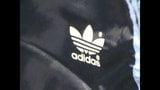 Дрочка Adidas в блестящих шортах snapshot 1