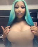 Nicki Minaj Huge Tits snapshot 8