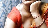 Indian Housewife Sex Video snapshot 1