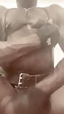 Black Bodybuilder Smoke & Wank Clips snapshot 11