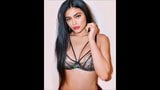 Kylie Jenner melancap (audio gaya doggy) snapshot 10