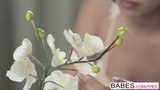 Babes - paula nhát và daniel g - hãy để lừa xung quanh snapshot 2