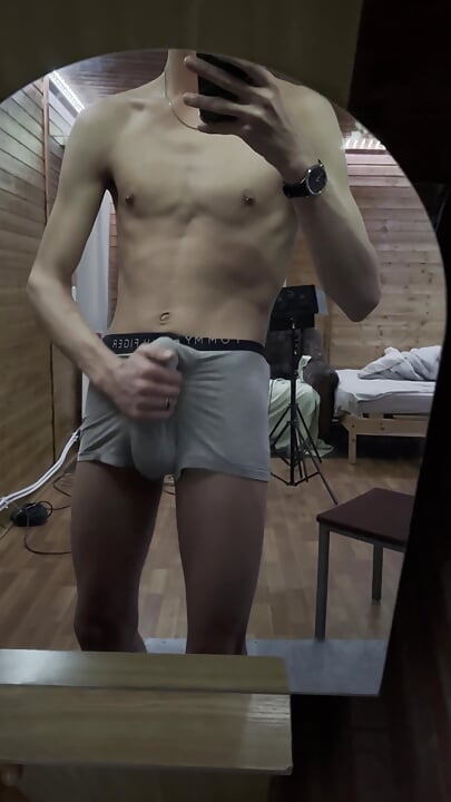 Jerking off a Big Fat Cock in Front of the Mirror