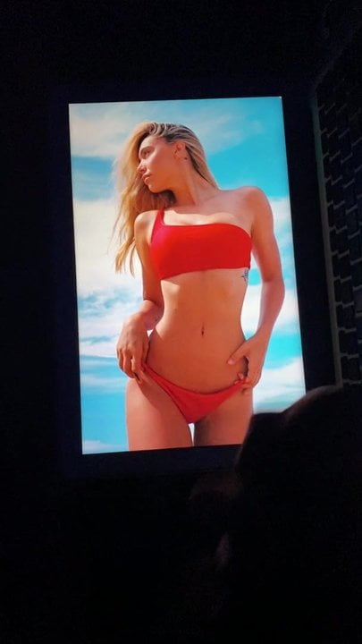 Alexis Ren Cum Tribute