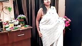 Indian Housewife Saree Show 1 snapshot 15