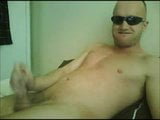 Casanova wanks in hot sunnies snapshot 10