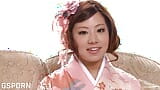 Clásico japonés adolescente con Kimono follada en gangbang snapshot 4