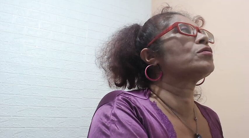 Fat mature Latina granny spreads her hairy fat ugly pussy