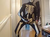 MISTA BONEZ is looking for British amatuers snapshot 3