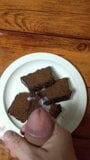 Pastel de chocolate con semen snapshot 10