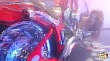 Peituda ruiva motociclista recebe seu rabo grosso fodido vigorosamente em sua bicicleta precioso snapshot 1