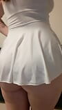 Aku lagi asik ngentot memekku pakai gaun mini transparan tanpa celana dalam snapshot 3
