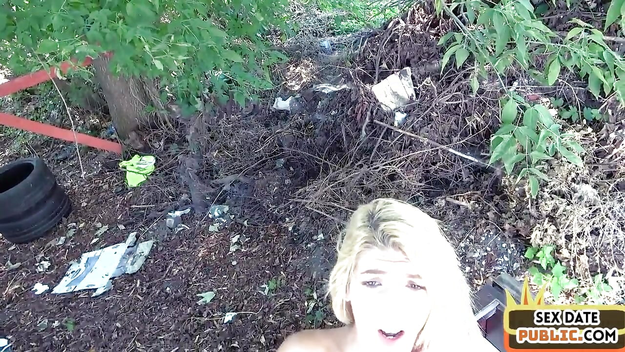 Real tinder date fucked outdoor