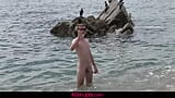 Une mamie espagnole mature se fait baiser la chatte sur une plage de sable - Karups snapshot 2