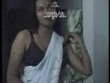 sexy Indian in saree snapshot 1