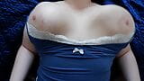 Enormes tetas naturales balanceándose snapshot 2