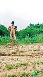 Chico gay desnudo en el bosque y masturbándose snapshot 16
