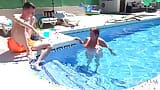 AuntJudysXXX - Posh Peituda madura JoJo seduz um homem mais jovem na piscina snapshot 3