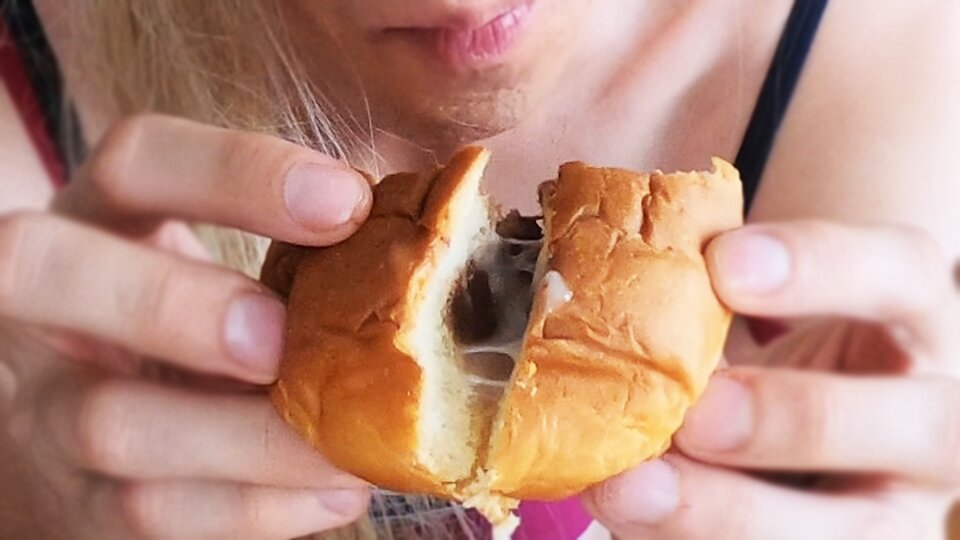 Choco Bun Filled with Semen Cum on Food Fetish: Shemale Big Cock Porn feat. Ane Get Horny