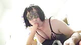 Gay.Sissy slet travestiet zuigen en klaarkomen snapshot 1