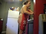 Жена готовит сегодня 6.18.2012 snapshot 1