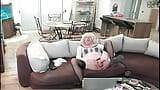 masturbation auf meiner couch snapshot 2