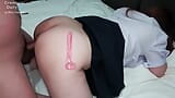 泰国学生妹的男友一边做爱一边偷偷摘下避孕套，并在里面射精。 snapshot 12
