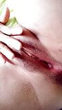 vagina joven y grande calentandose para una doble penetracion snapshot 1