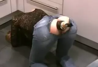 Қара және ақ сексуалды жұмыс үстелінің тұсқағазы