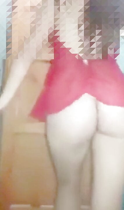 hot paki girl sexy nude dance showing off her