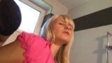 Geile jonge Duitse meisjes - aflevering 4 snapshot 9