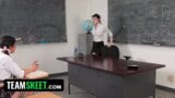 Teamskeet - semental afortunado entra en el profesor pervertido y la linda adolescente frotando sus coños mojados en el aula snapshot 5