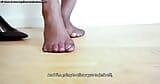 गुलाम के रूप में तुम्हारी सही जगह मेरे पैरों पर है! देखने का बिंदु लंड हिलाने के निर्देश वीर्य की उलटी गिनती मालकिन julia snapshot 7