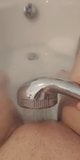 masturbation sous la douche snapshot 1