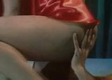 Sh Ретро порнозвезда Desiree Cousteau принимает сперму на ее задницу snapshot 8