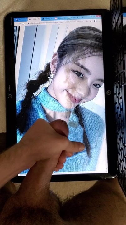 Itzy Lia spust hołd