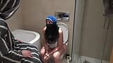 Syrian Wife In Germany Shows Stepson How Women Pee snapshot 3