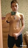 Hot twink cumming in front of mirror snapshot 7