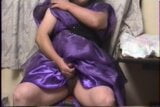 Robe de soirée violette masturbation6 snapshot 3