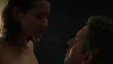 Emily Browning - „Romans” s4e05 snapshot 6