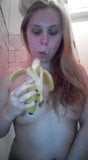 a lover of bananas snapshot 1