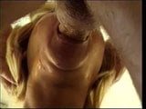 Blond milf blir halsknullad utomhus snapshot 8